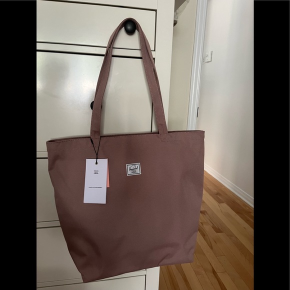 Herschel Supply Company Handbags - Herschel Supply Company / Mica Tote / Ash Rose / 12L / NWT
